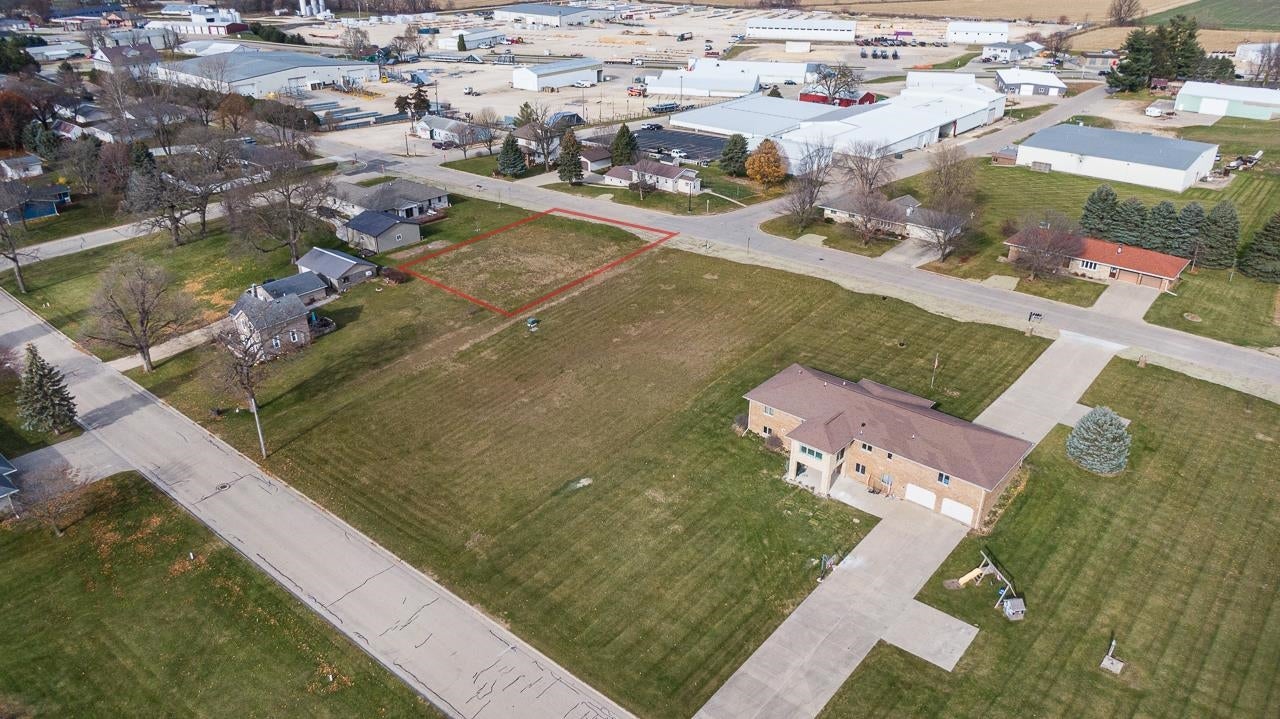 2nd Avenue Southeast Cascade, IA 52033 - Photo 6 of 7 Gallery Image 6