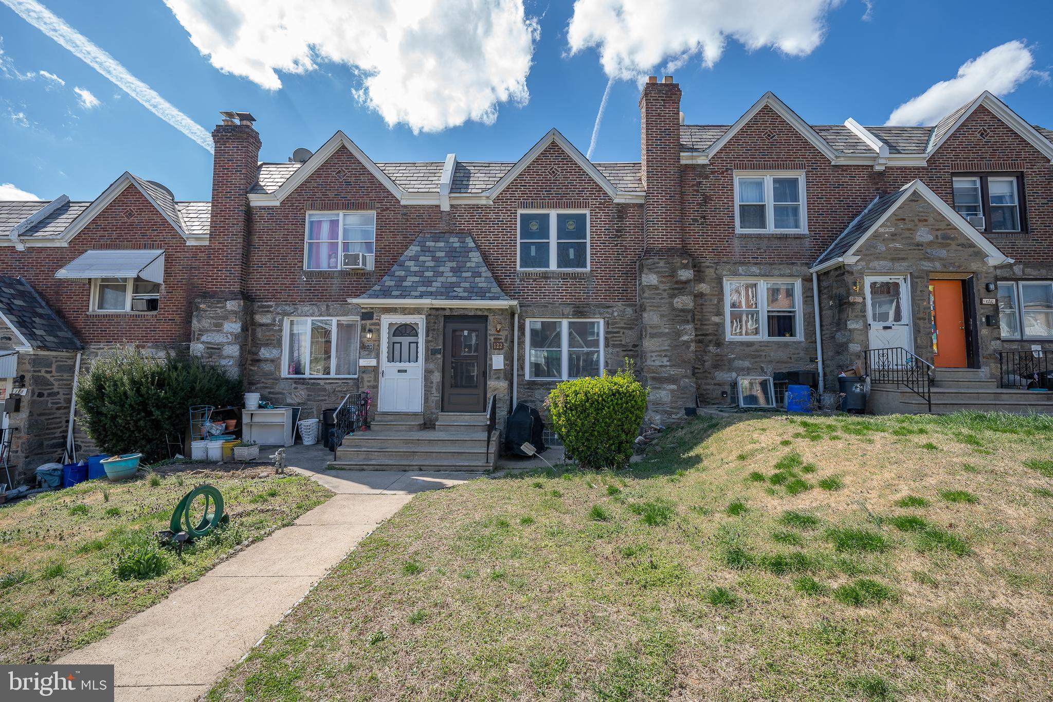 122 Ashton Road Upper Darby, PA 19082 - Photo 1 of 48