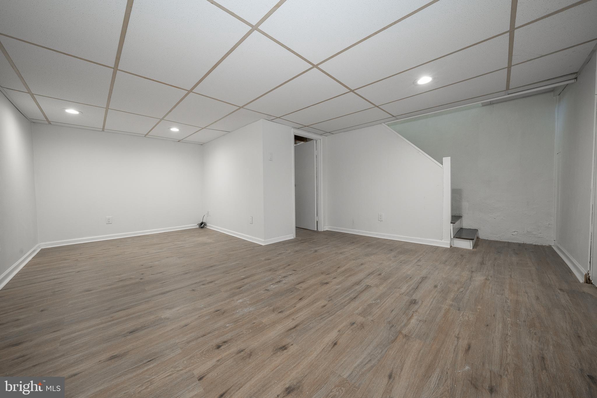 122 Ashton Road Upper Darby, PA 19082 - Photo 36 of 48