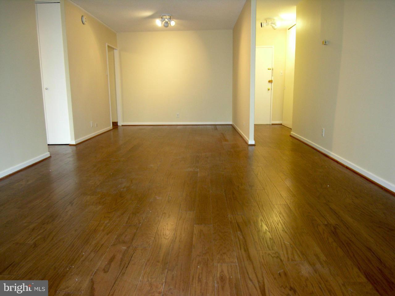 1250 4th Street Southwest, Unit W208 Washington, DC 20024 - Photo 20 of 22 Open Living-Dining Floor Plan
