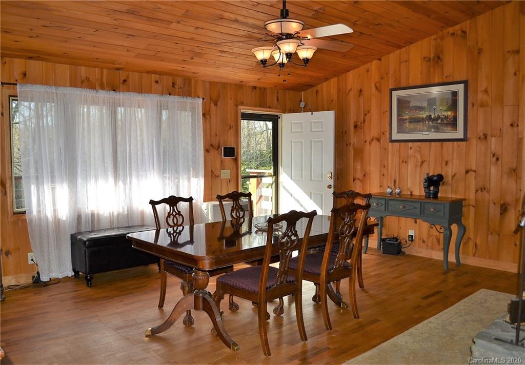 1797 Old Jonas Ridge Road Newland, NC 28657 - Photo 13 of 35 Gallery Image 13