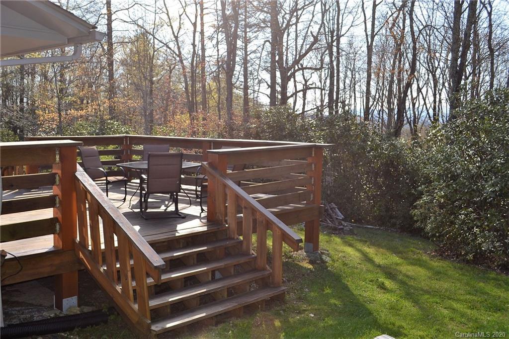 1797 Old Jonas Ridge Road Newland, NC 28657 - Photo 8 of 35 Gallery Image 8