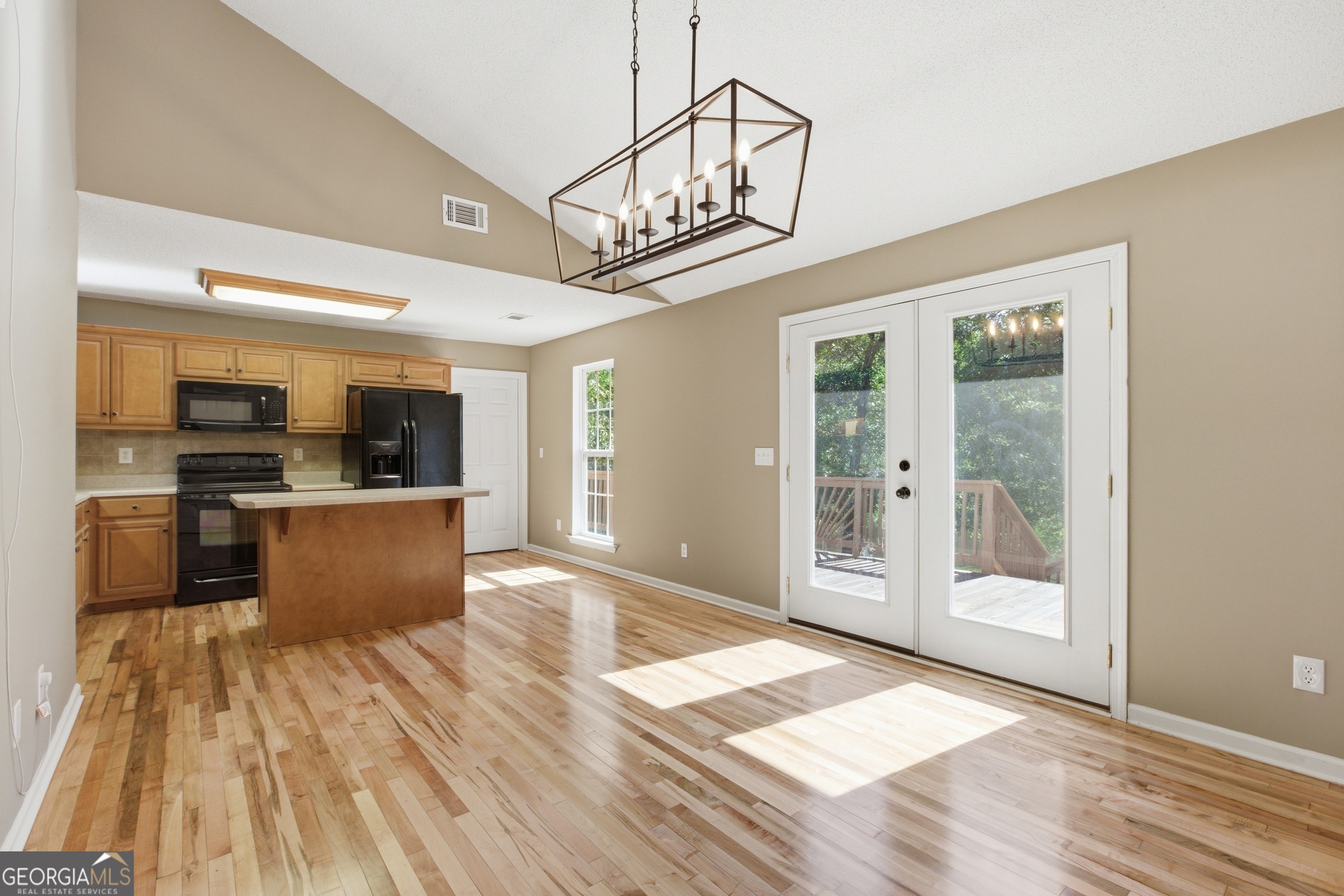 171 Winding Way Hartwell, GA 30643 - Photo 10 of 37 a view of kitchen with stainless steel appliances granite countertop a refrigerator and a stove top oven