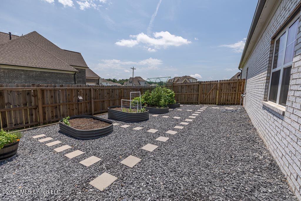 7620 Crosswinds Boulevard Hernando, MS 38632 - Photo 26 of 29 crosswinds garden
