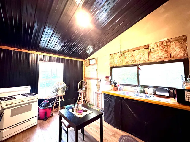 $195,000 | 2132 Vt Route 105, Bloomfield, VT 05905