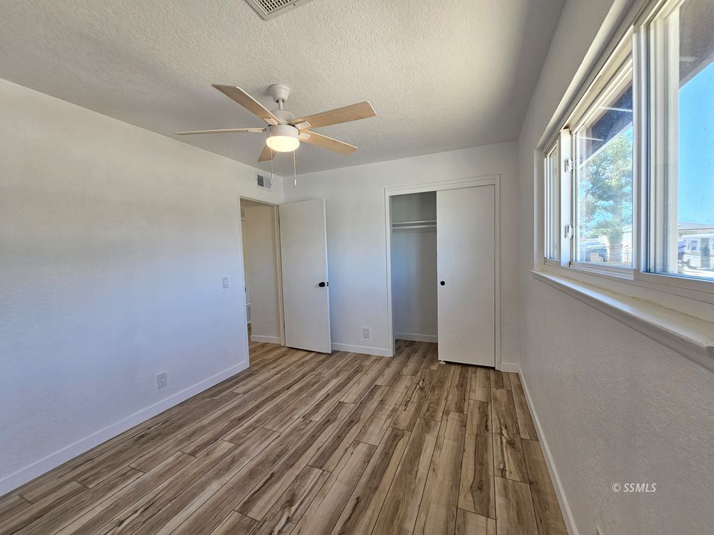 817 West Wasp Avenue Ridgecrest, CA 93555 - Photo 23 of 50
