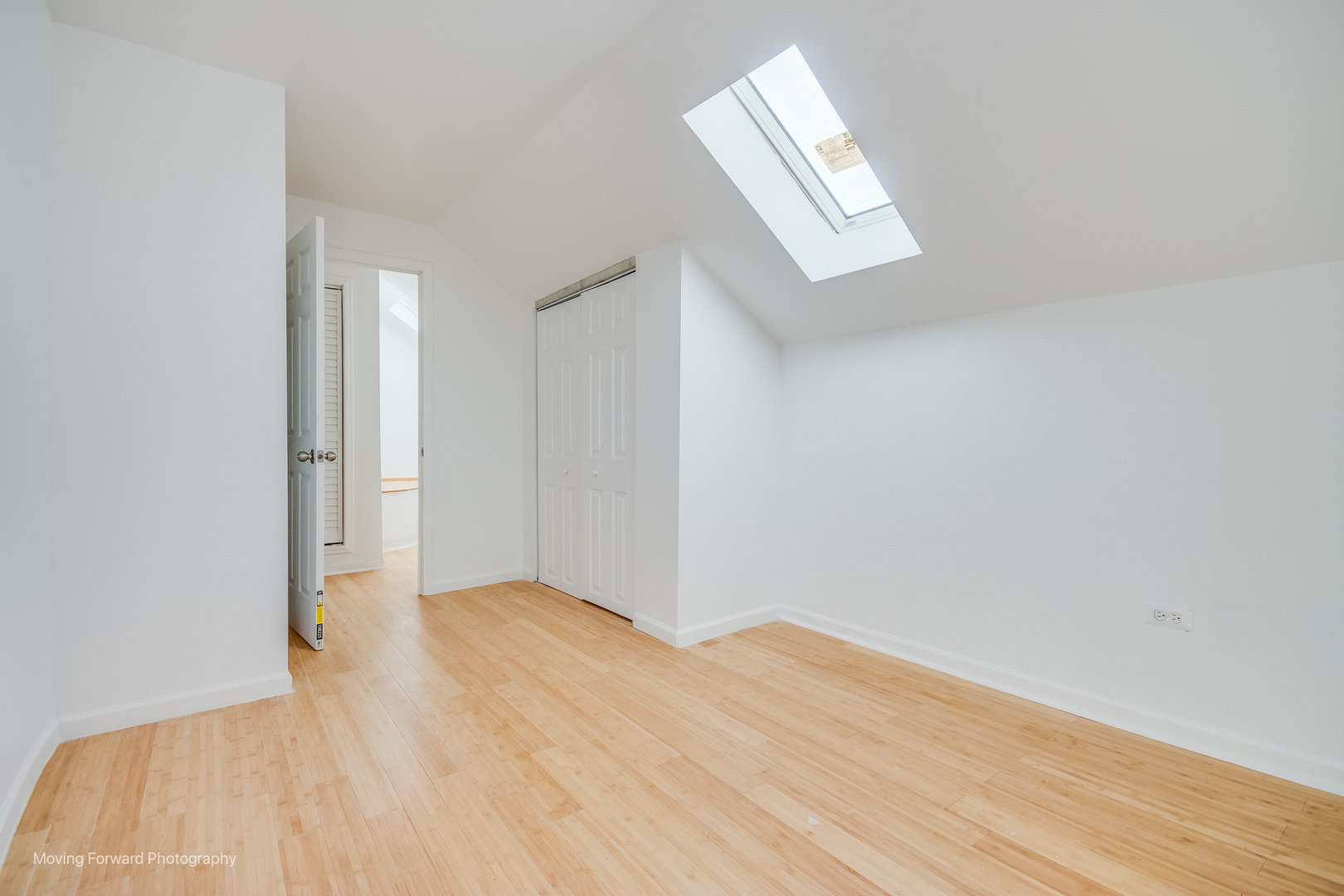 1900 South Throop Street Chicago, IL 60608 - Photo 32 of 42 a view of an empty room