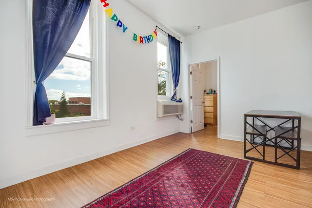 $1,899,999 | 1900 South Throop Street, Chicago, IL 60608