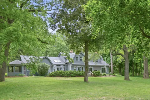 $3,200,000 | 1031 North Genesee Woods Drive, Summit, WI 53066