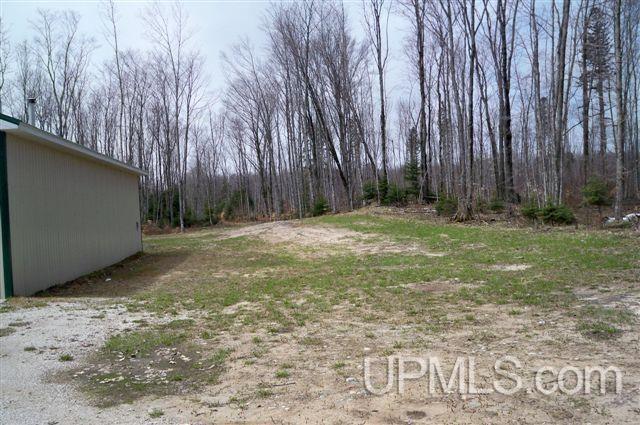 E13901 Cemetery Road Grand Marais, MI 49839 - Photo 19 of 27 Gallery Image 19