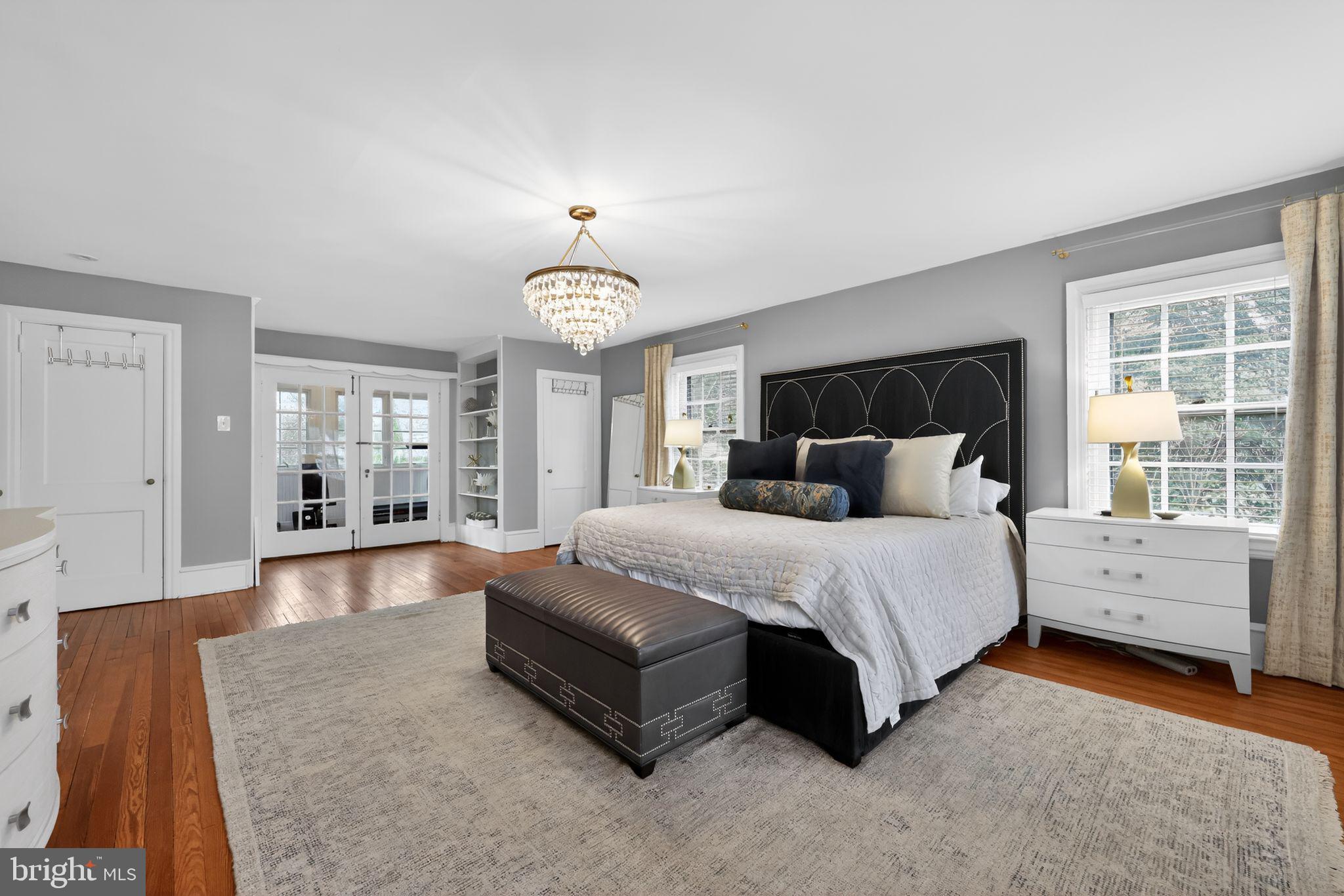 913 Twyckenham Road Media, PA 19063 - Photo 23 of 42 Huge primary bedroom