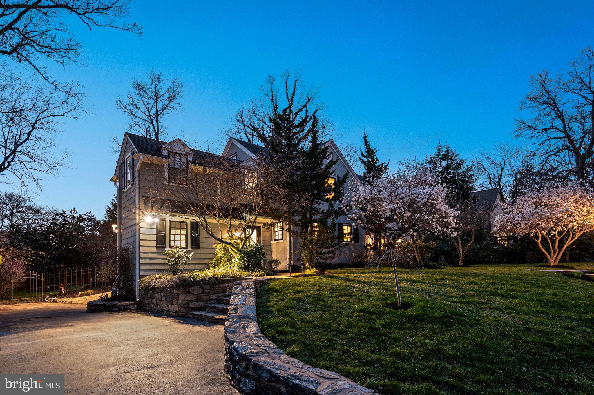913 Twyckenham Road Media, PA 19063 - Photo 37 of 42 Private driveway