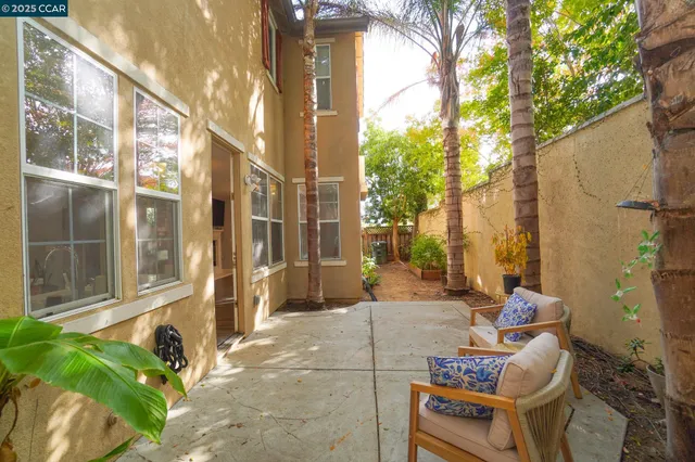 $649,000 | 6223 Newhaven Lane, Vallejo, CA 94591