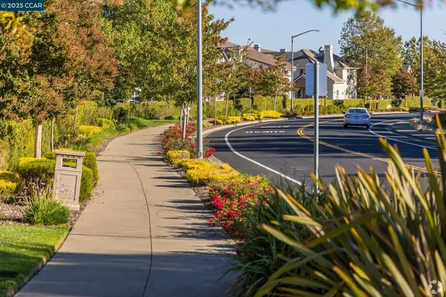 $649,000 | 6223 Newhaven Lane, Vallejo, CA 94591