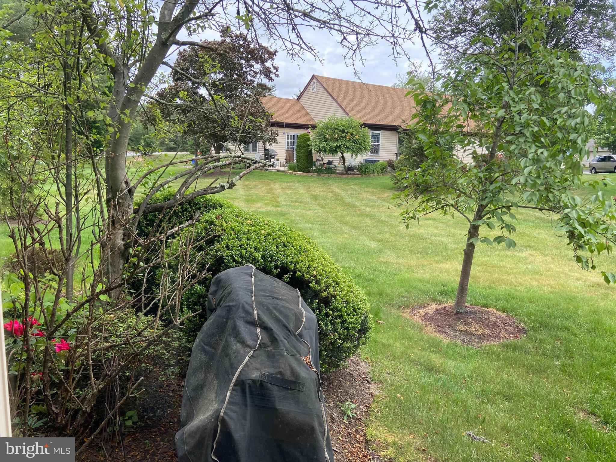 8 C Benjamin Franklin Drive Monroe Township, NJ 08831 - Photo 1 of 14