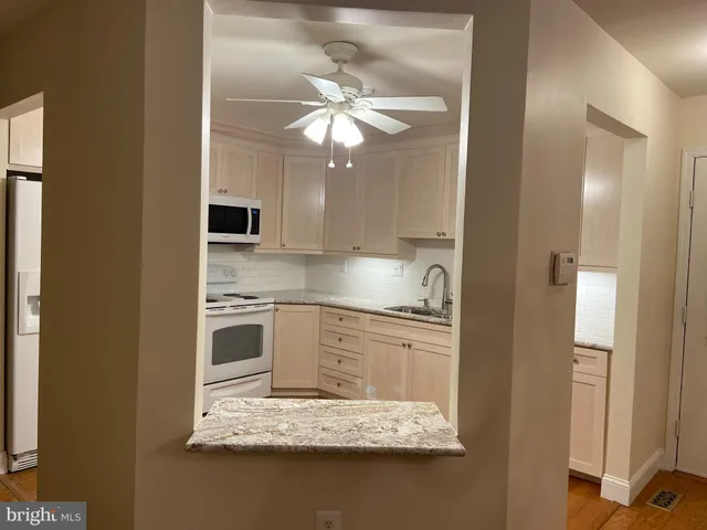 $2,300 | 8 C Benjamin Franklin Drive, Monroe Township, NJ 08831