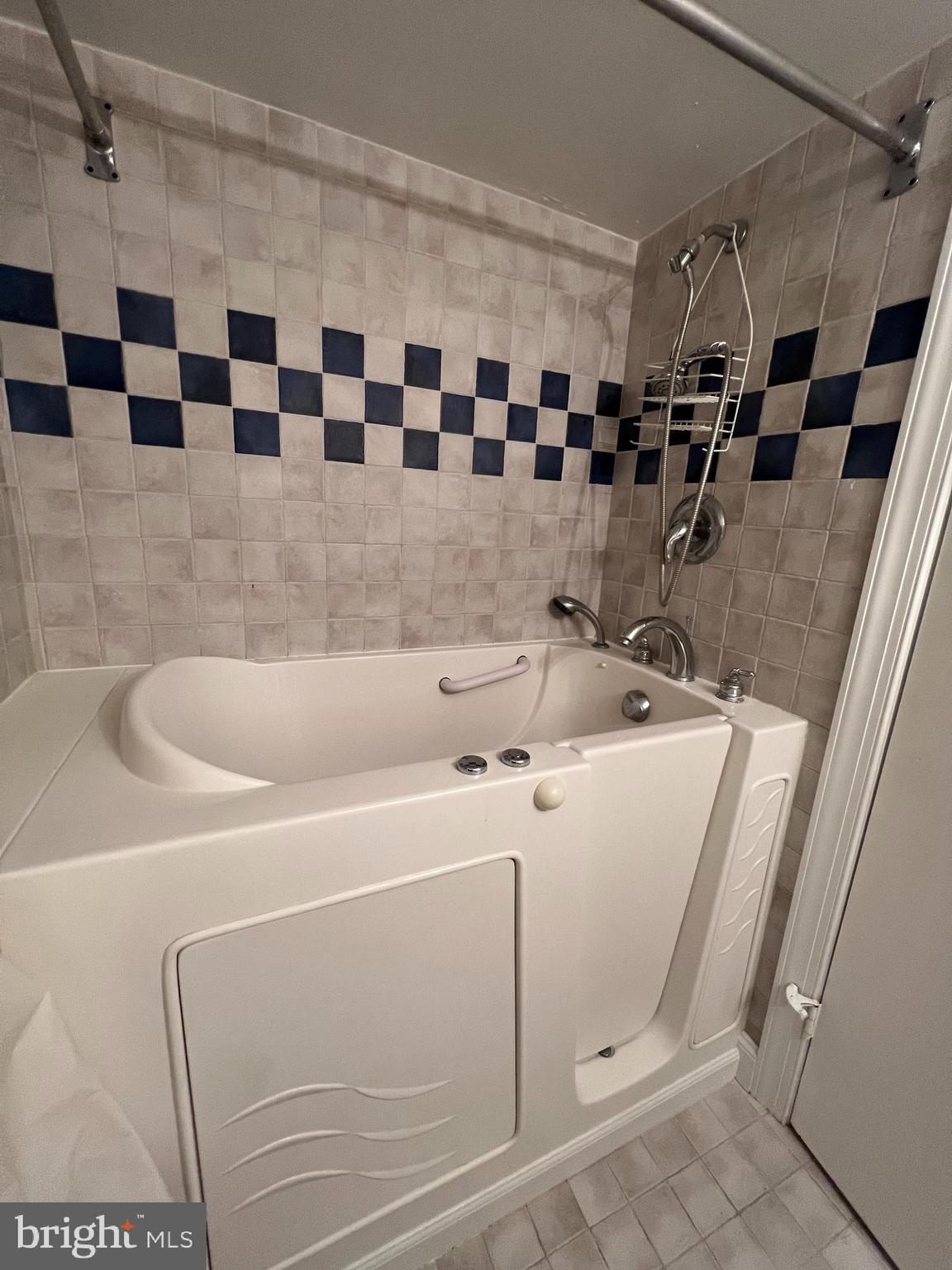 1219 West Wynnewood Road, Unit 206 Wynnewood, PA 19096 - Photo 21 of 24 Walk In Tub Shower