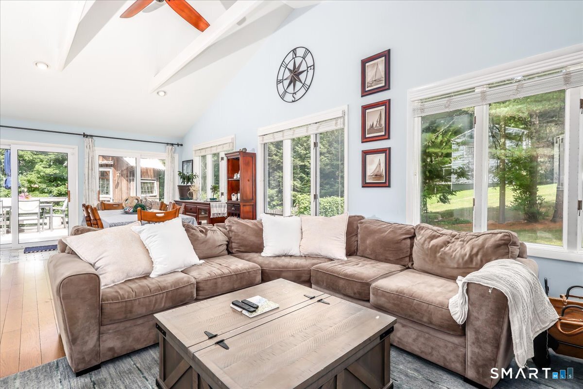 31 Aspen Mill Road Ridgefield, CT 06877 - Photo 12 of 38