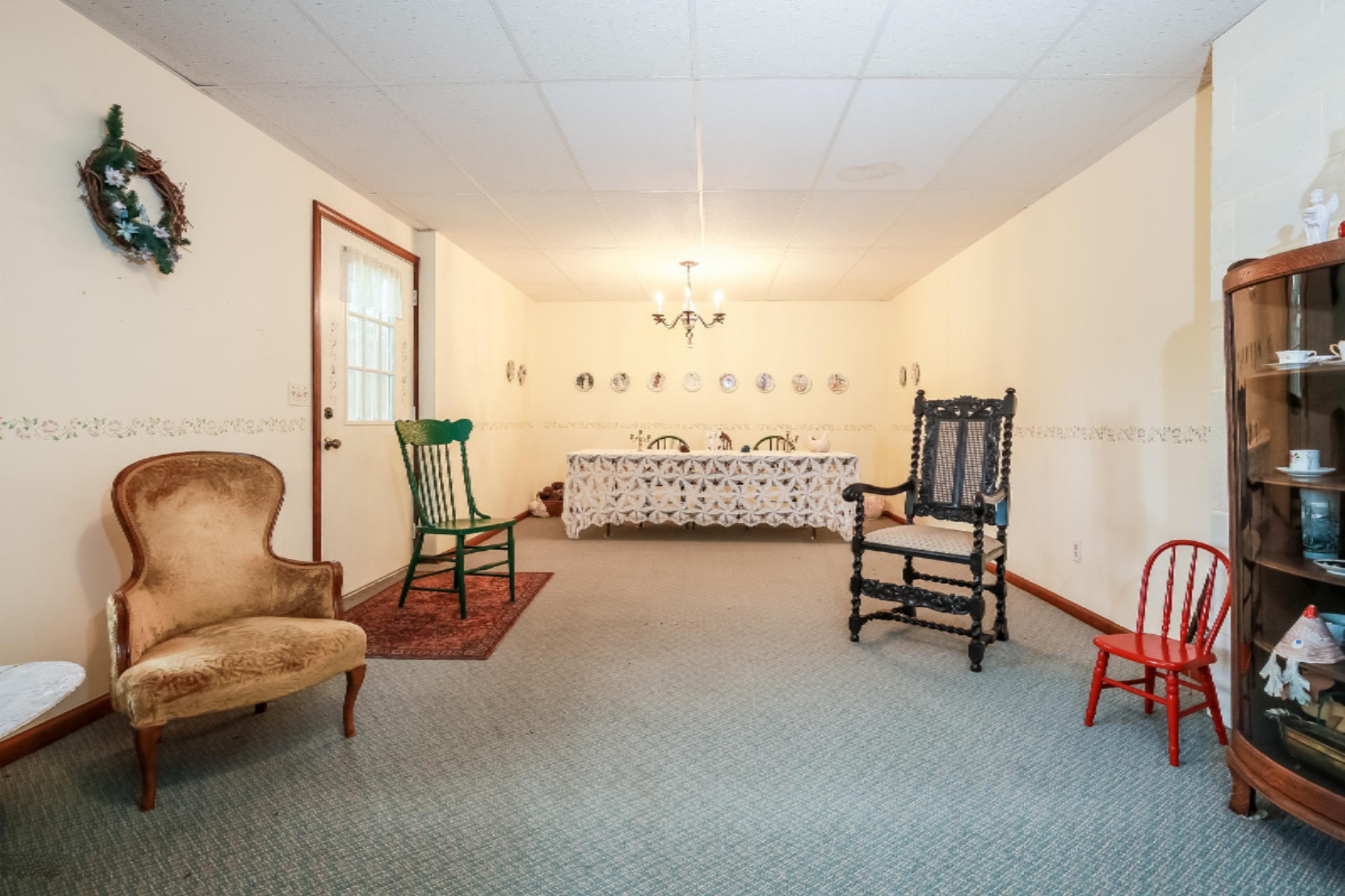 9023 5 Mile Road Northeast Ada, MI 49301 - Photo 29 of 49 029-photo-family-room-6127885
