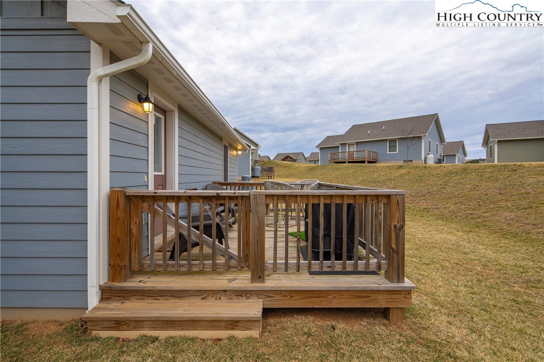 424 Townhomes Place Boone, NC 28607 - Photo 5 of 31