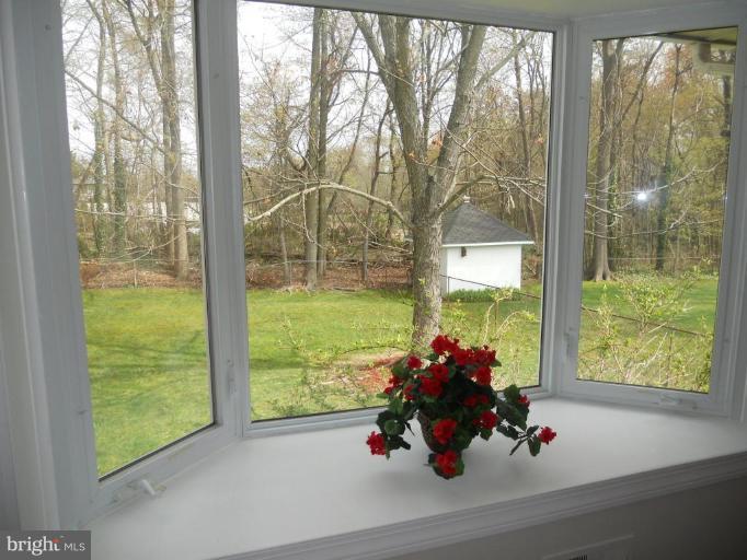 8811 Battery Road Alexandria, VA 22308 - Photo 14 of 25 Dining Room #3
