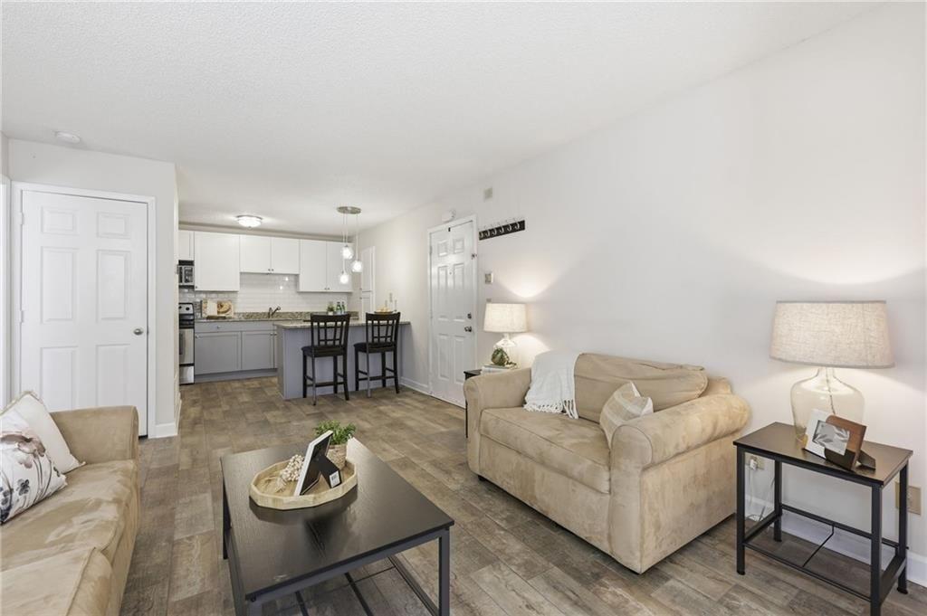2657 Lenox Road Northeast, Unit 113 Atlanta, GA 30324 - Photo 3 of 28 Gallery Image 3