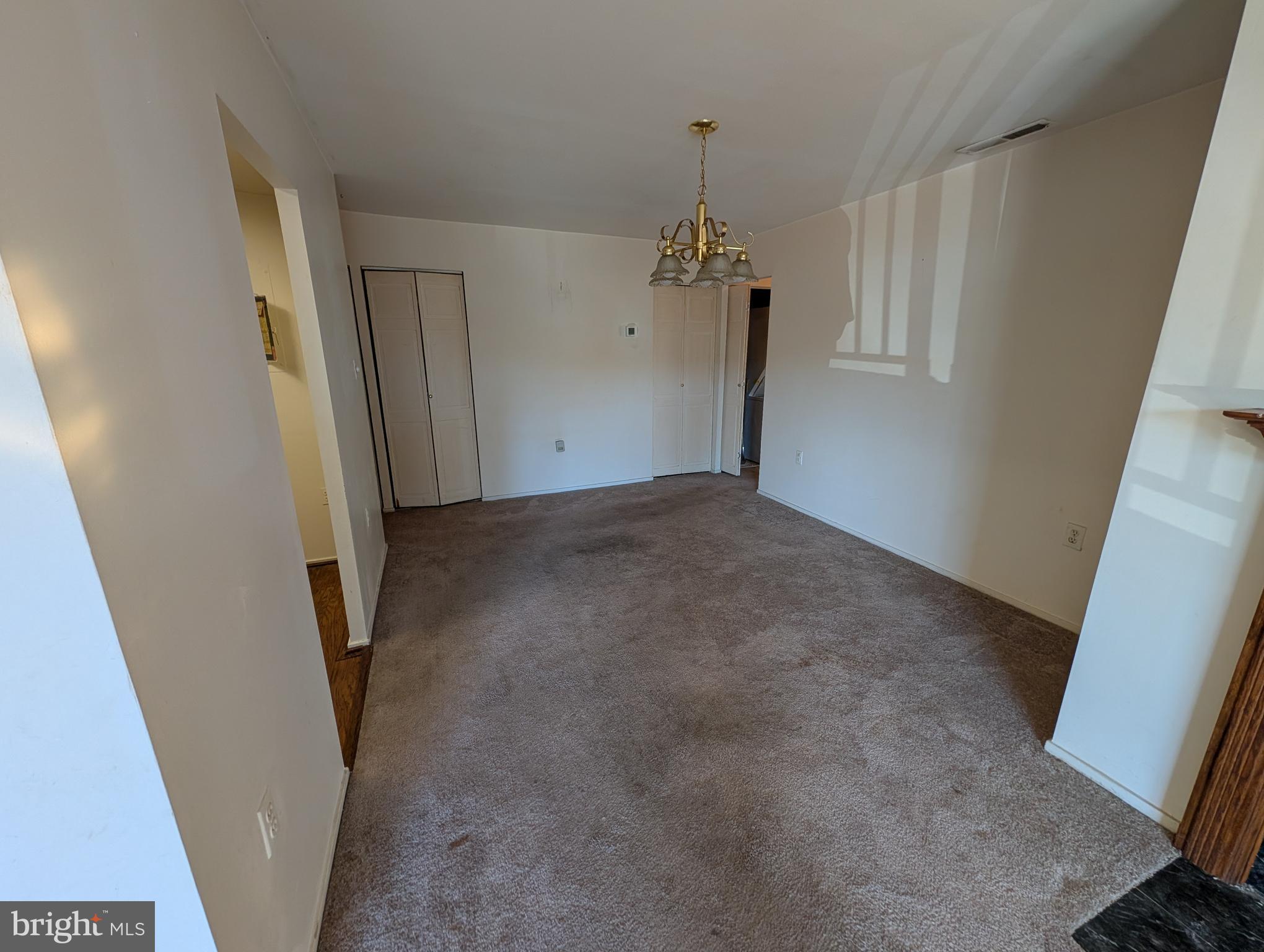 10028 Stedwick Road, Unit 10028 Gaithersburg, MD 20886 - Photo 8 of 19 Dining Room