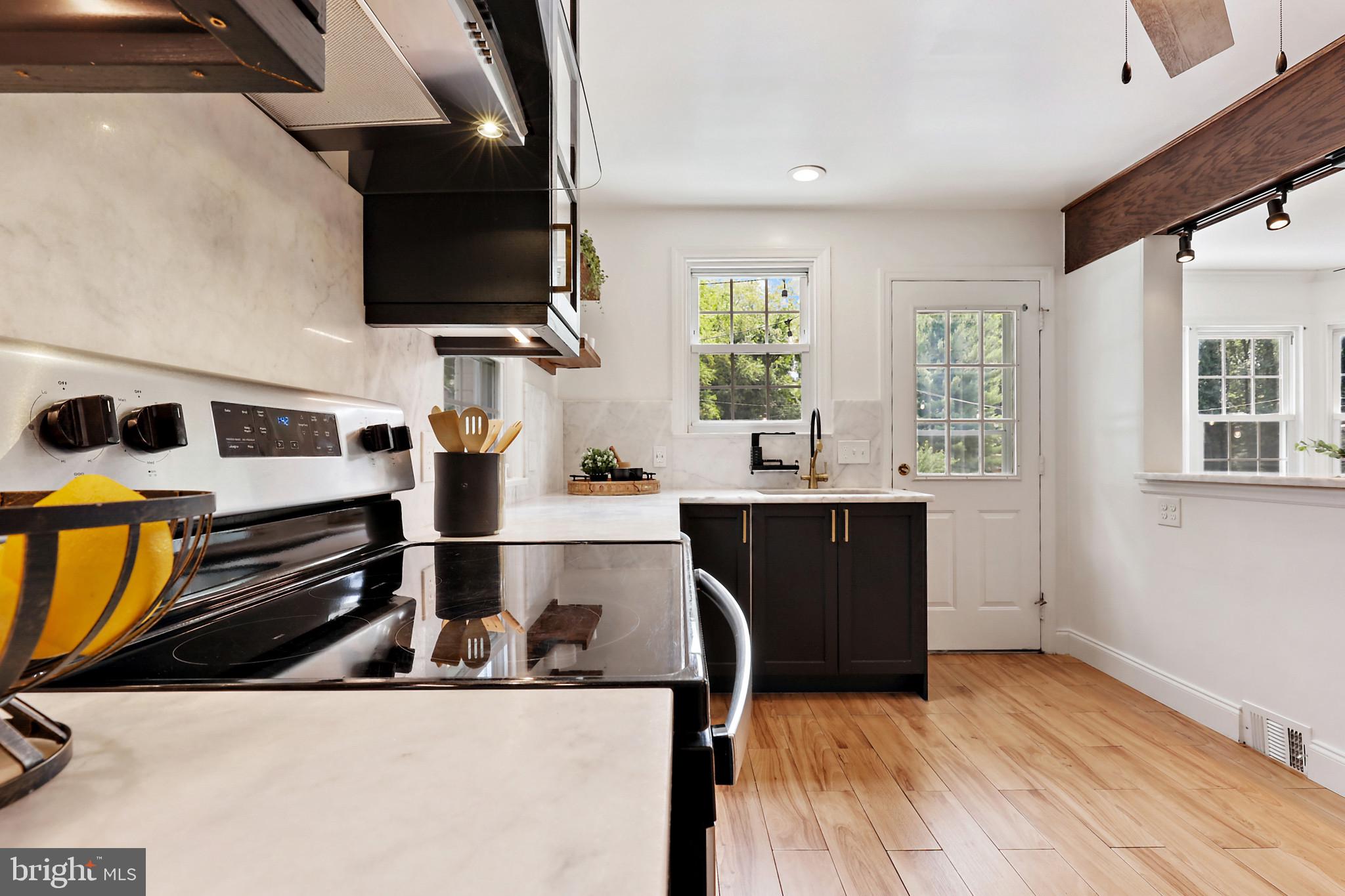 9223 Old Court Road Baltimore, MD 21244 - Photo 30 of 61