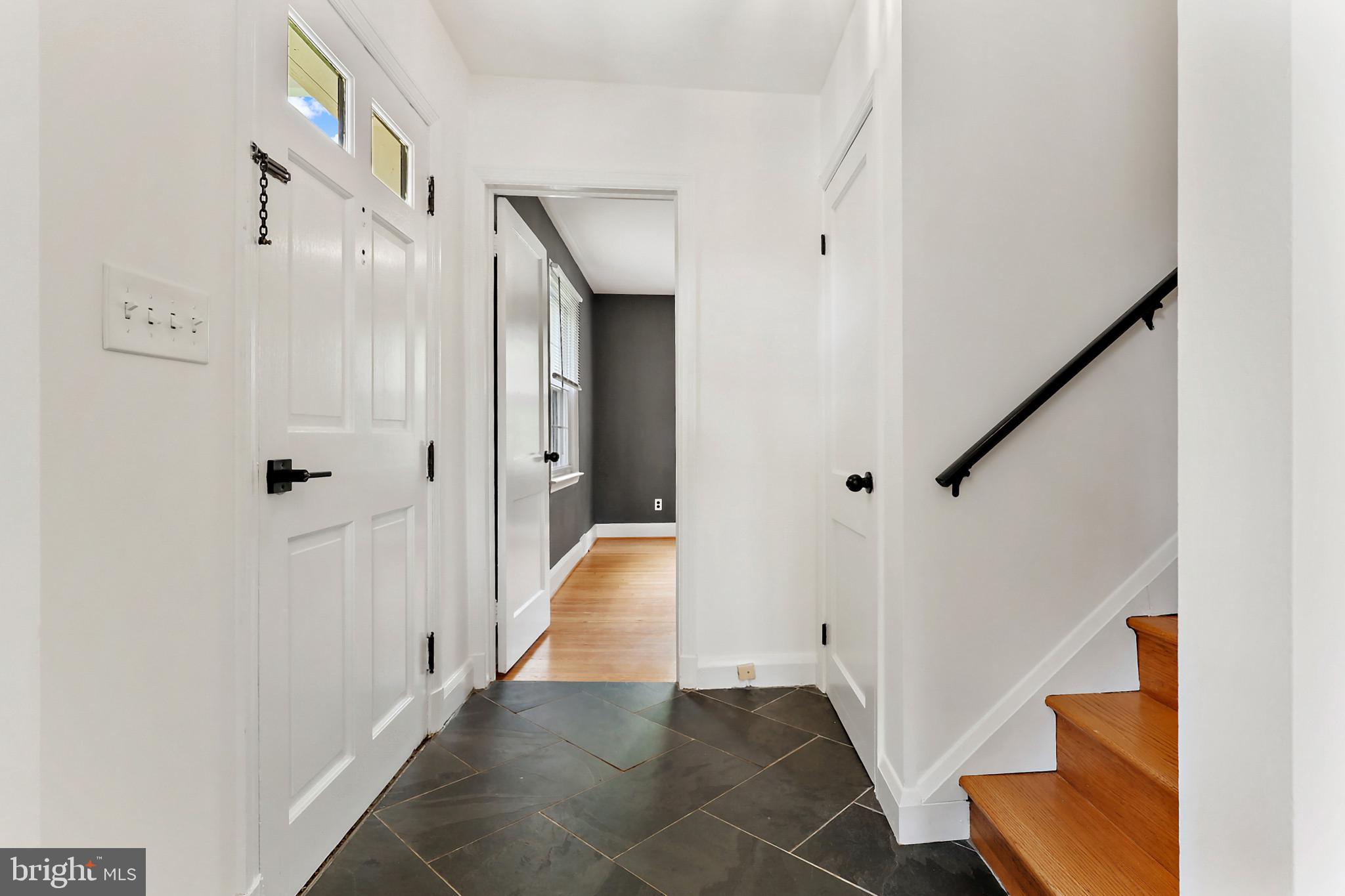 9223 Old Court Road Baltimore, MD 21244 - Photo 7 of 61