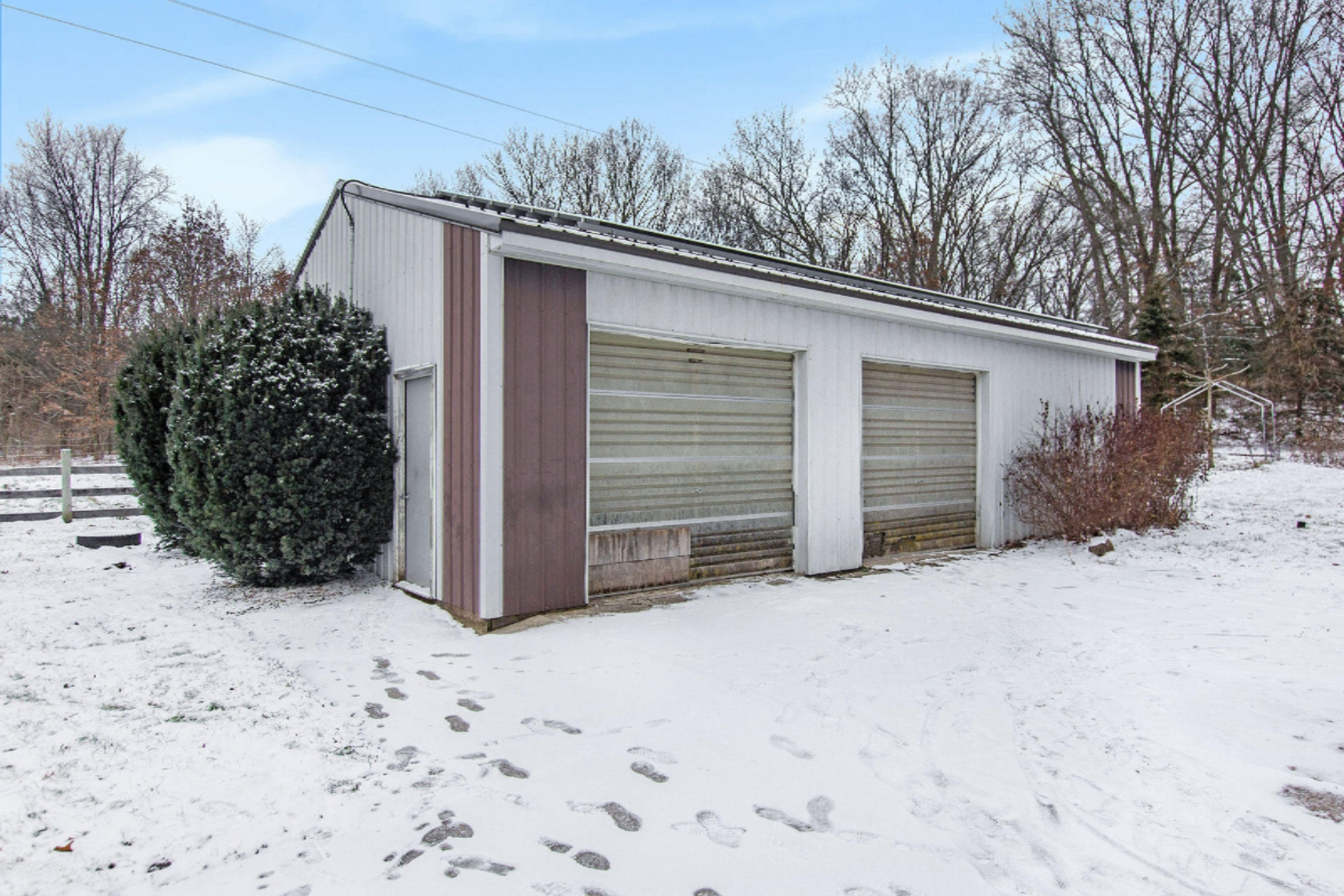 10038 7 Mile Road Belding, MI 48809 - Photo 8 of 29 IMG_1120
