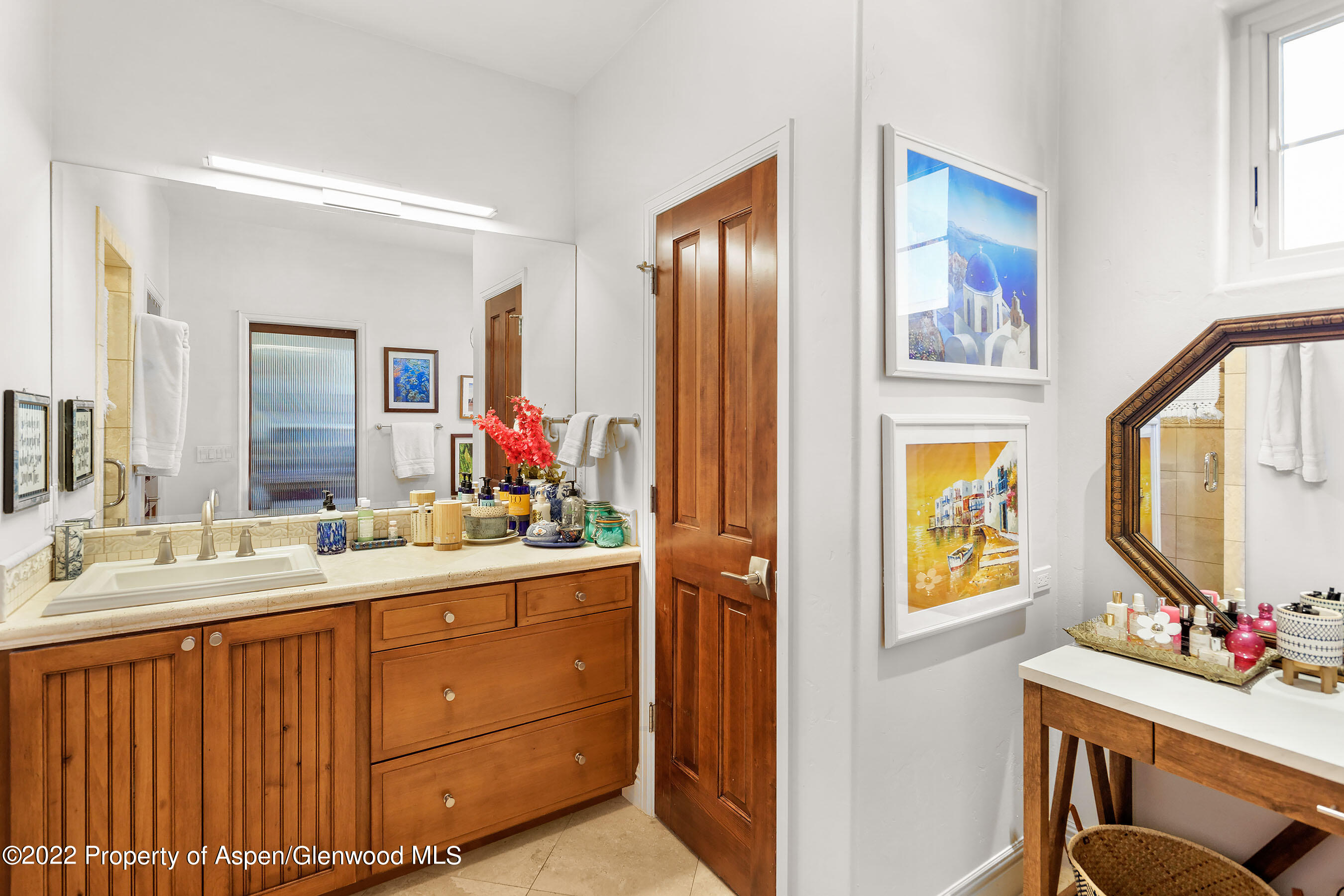 543 Evans Court Basalt, CO 81621 - Photo 9 of 26 543EvansCt primary bath