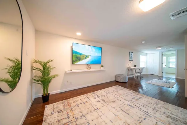 a view of a living room