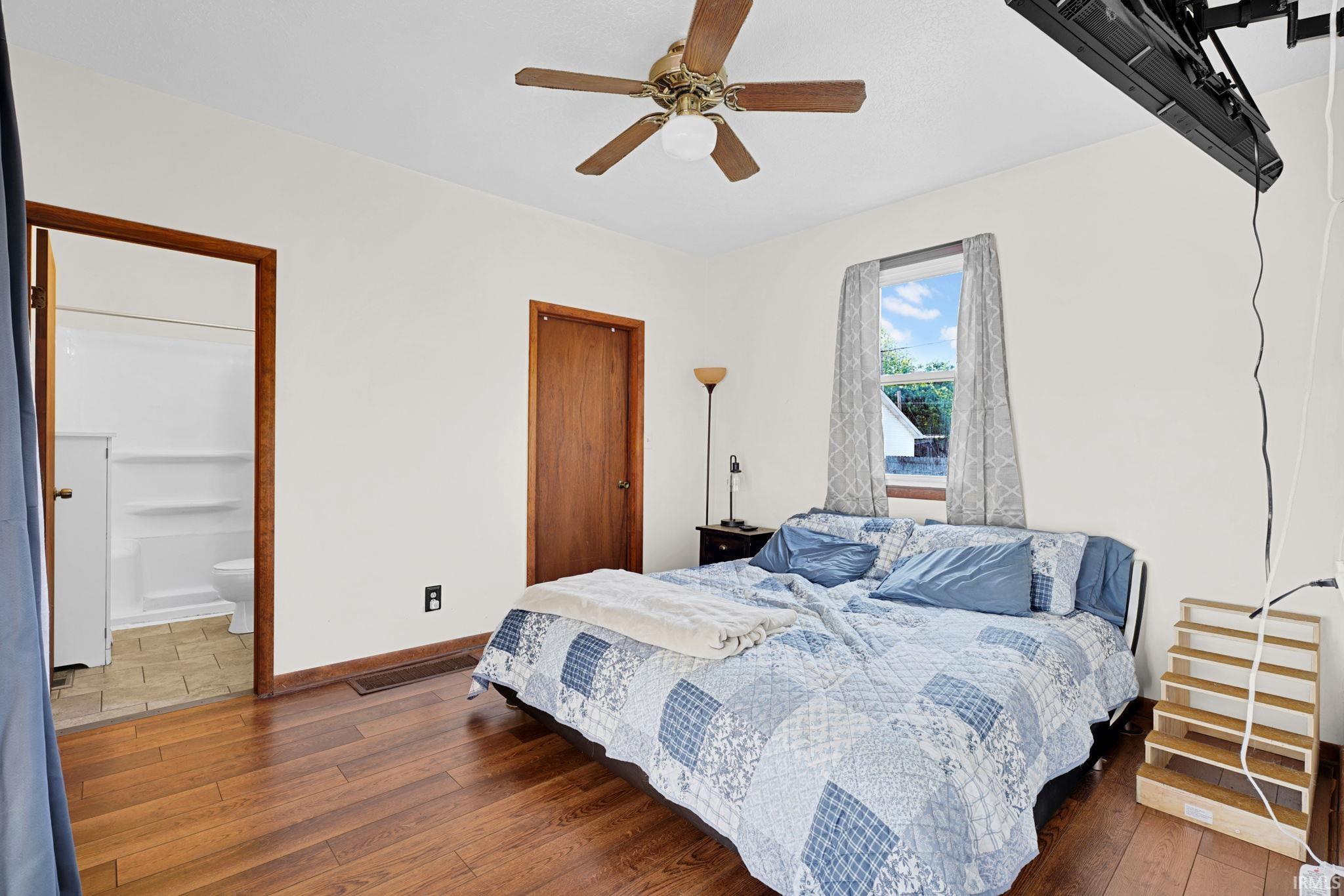 611 North 8th Street Mitchell, IN 47446 - Photo 12 of 26