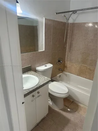 $2,500 | 16800 Northeast 4th Court, North Miami Beach, FL 33162