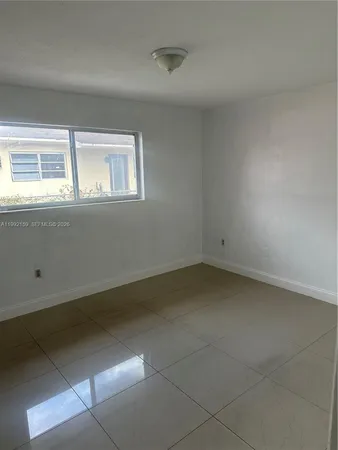 $2,500 | 16800 Northeast 4th Court, North Miami Beach, FL 33162