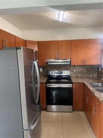 $2,500 | 16800 Northeast 4th Court, North Miami Beach, FL 33162