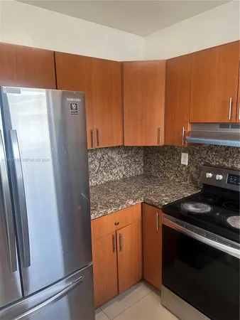 $2,500 | 16800 Northeast 4th Court, North Miami Beach, FL 33162