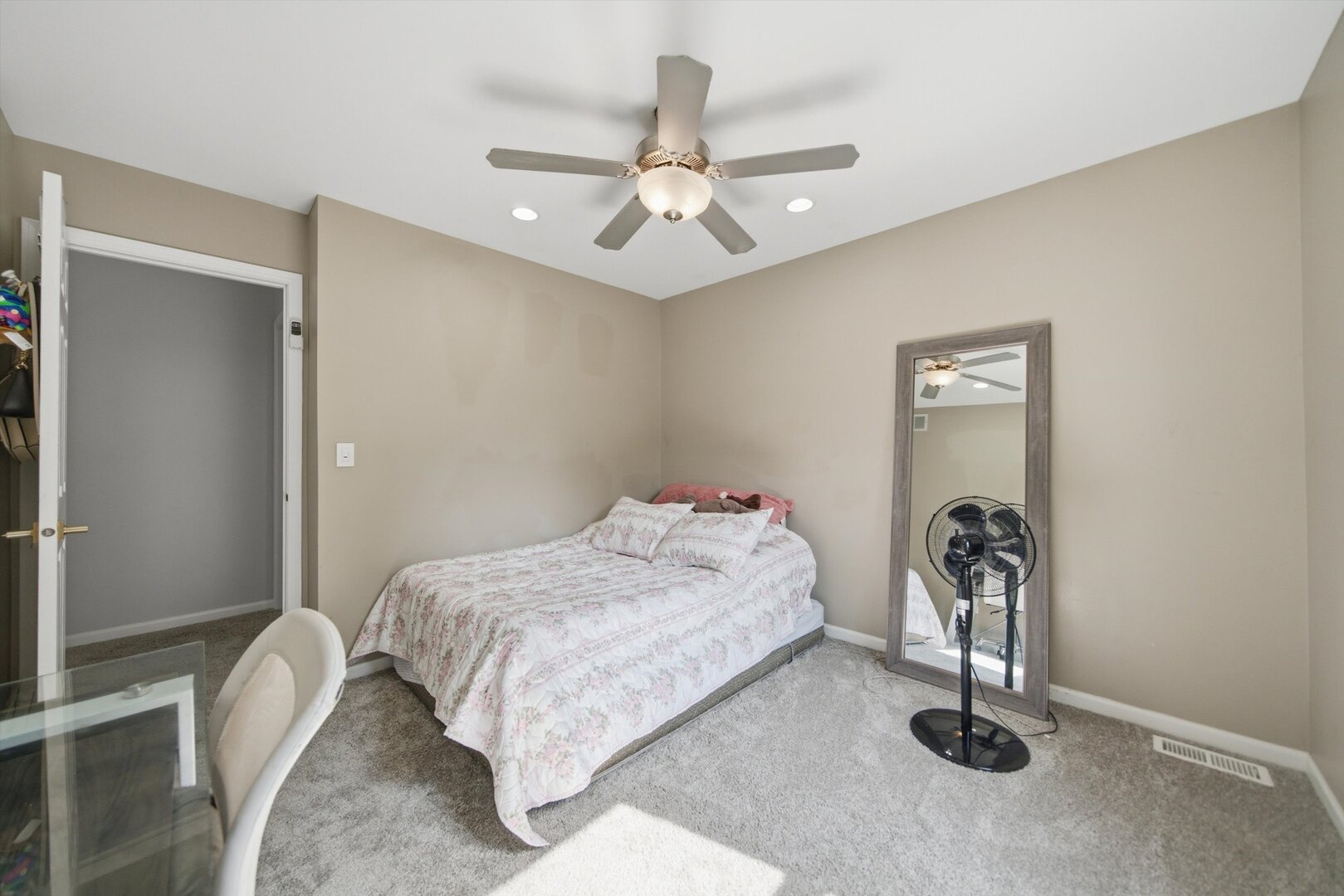 1841 West Rookery Circle Round Lake, IL 60073 - Photo 21 of 47 Gallery Image 21