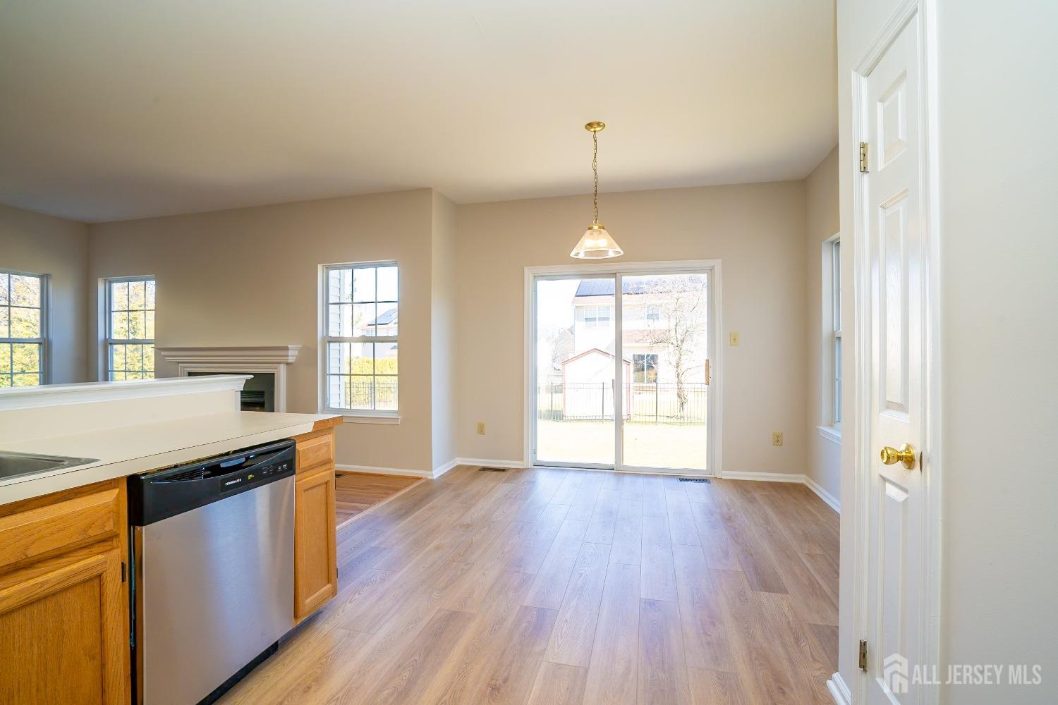 17 Larkspur Drive Dayton, NJ 08810 - Photo 20 of 43