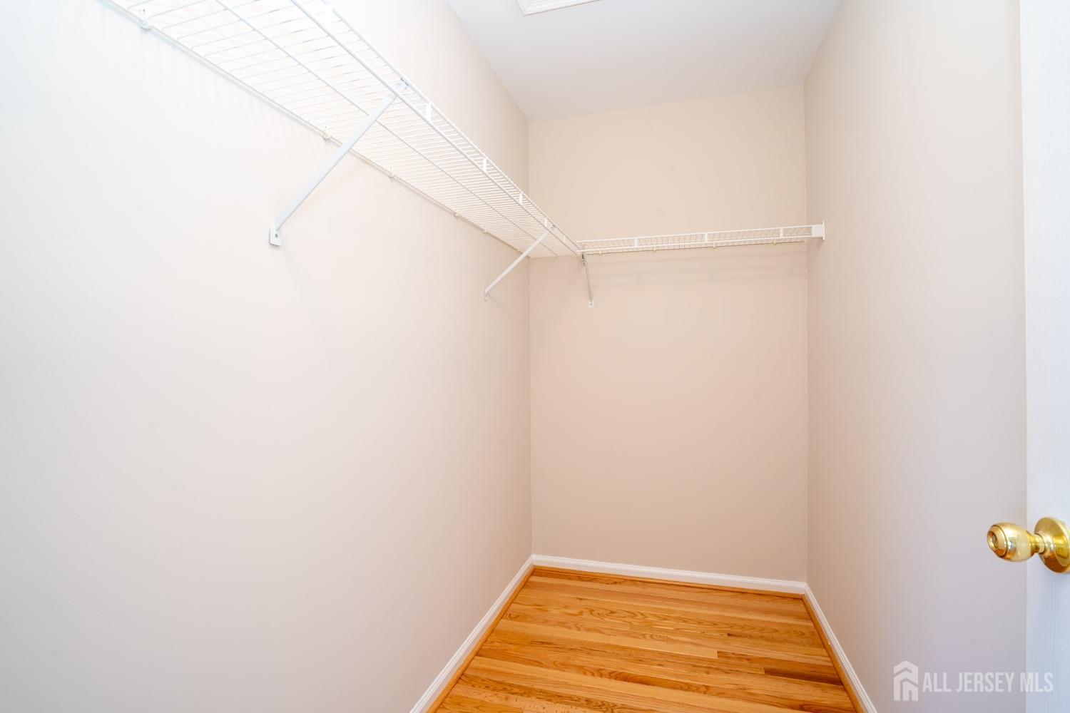 17 Larkspur Drive Dayton, NJ 08810 - Photo 25 of 43