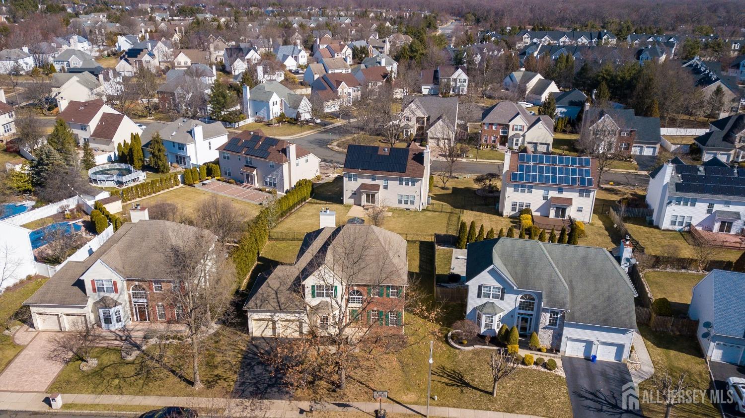 17 Larkspur Drive Dayton, NJ 08810 - Photo 38 of 43