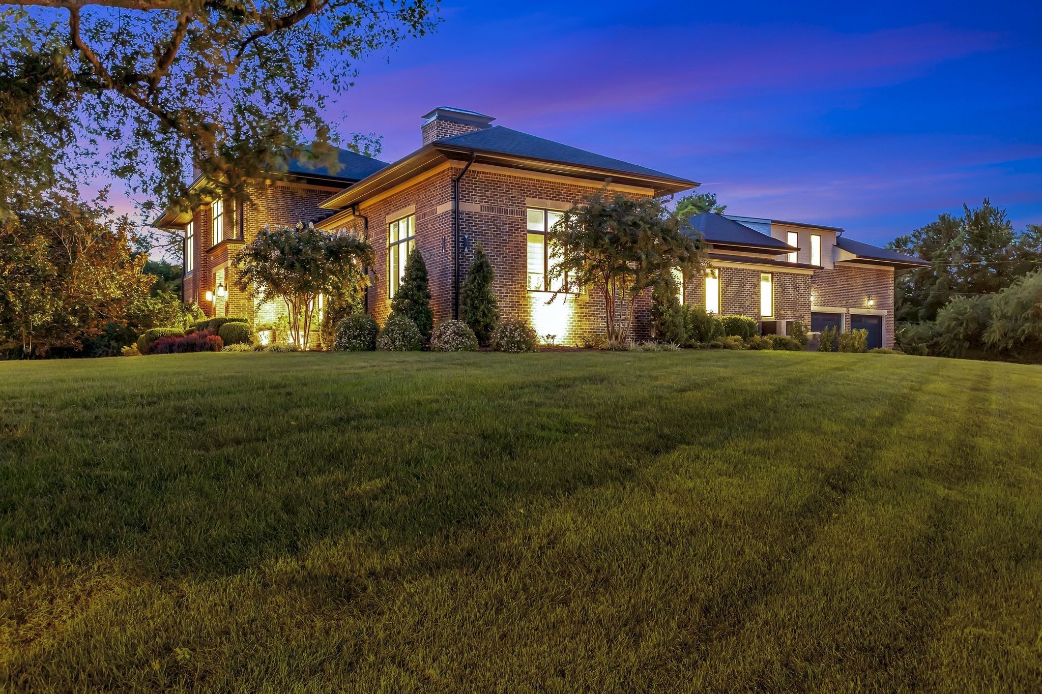 6029 Sedberry Road Nashville, TN 37205 - Photo 67 of 68 a front view of a house with a yard