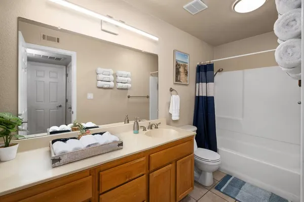 $155,000 | 2881 Huntington Boulevard, Unit 225, Fresno, CA 93721