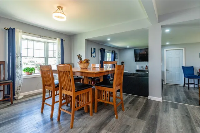 $519,900 | 74 Brookhaven Drive, East Providence, RI 02914