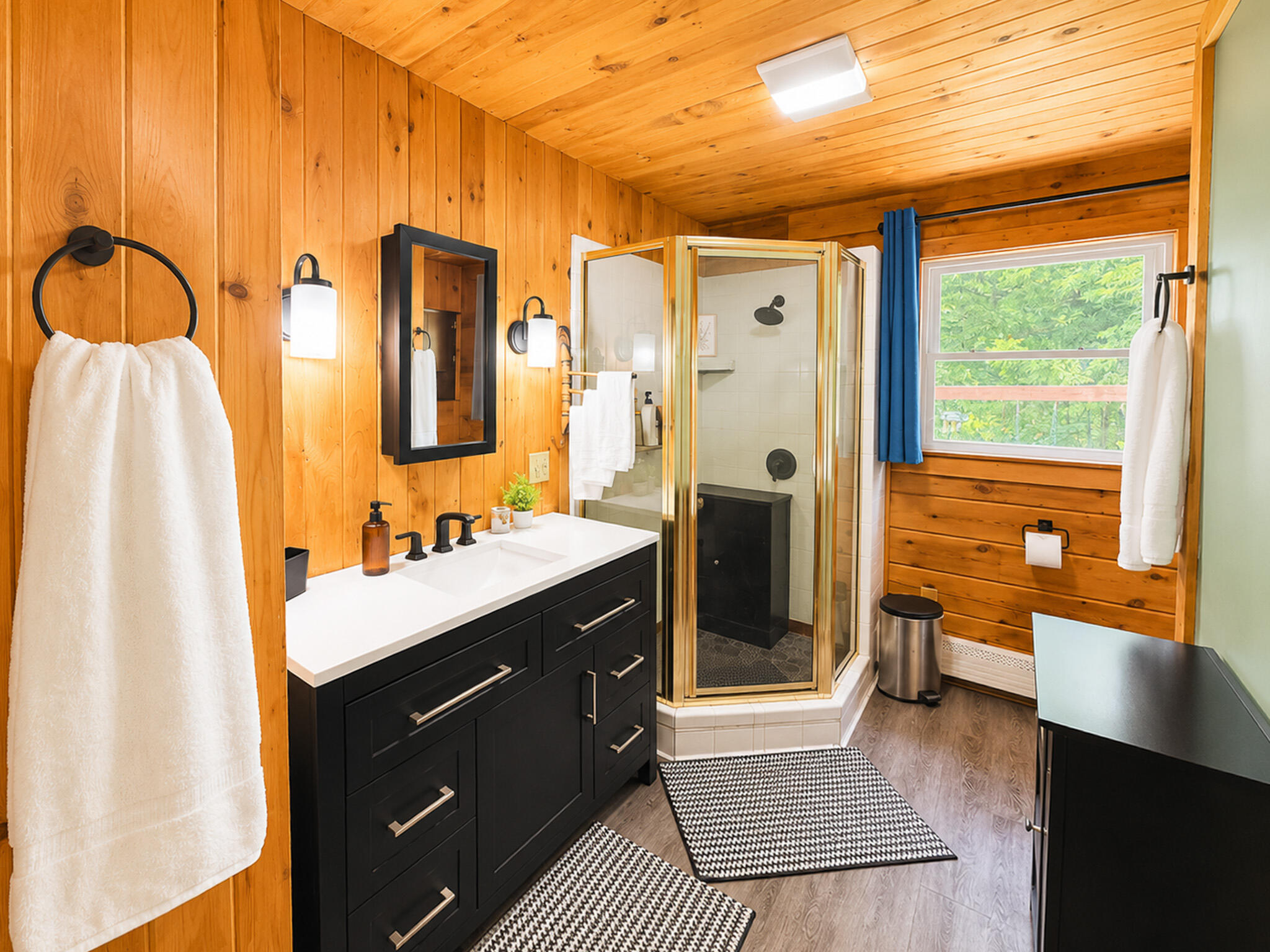 161 Birch-Harbor Road Winter Harbor, ME 04693 - Photo 25 of 40 Primary bathroom