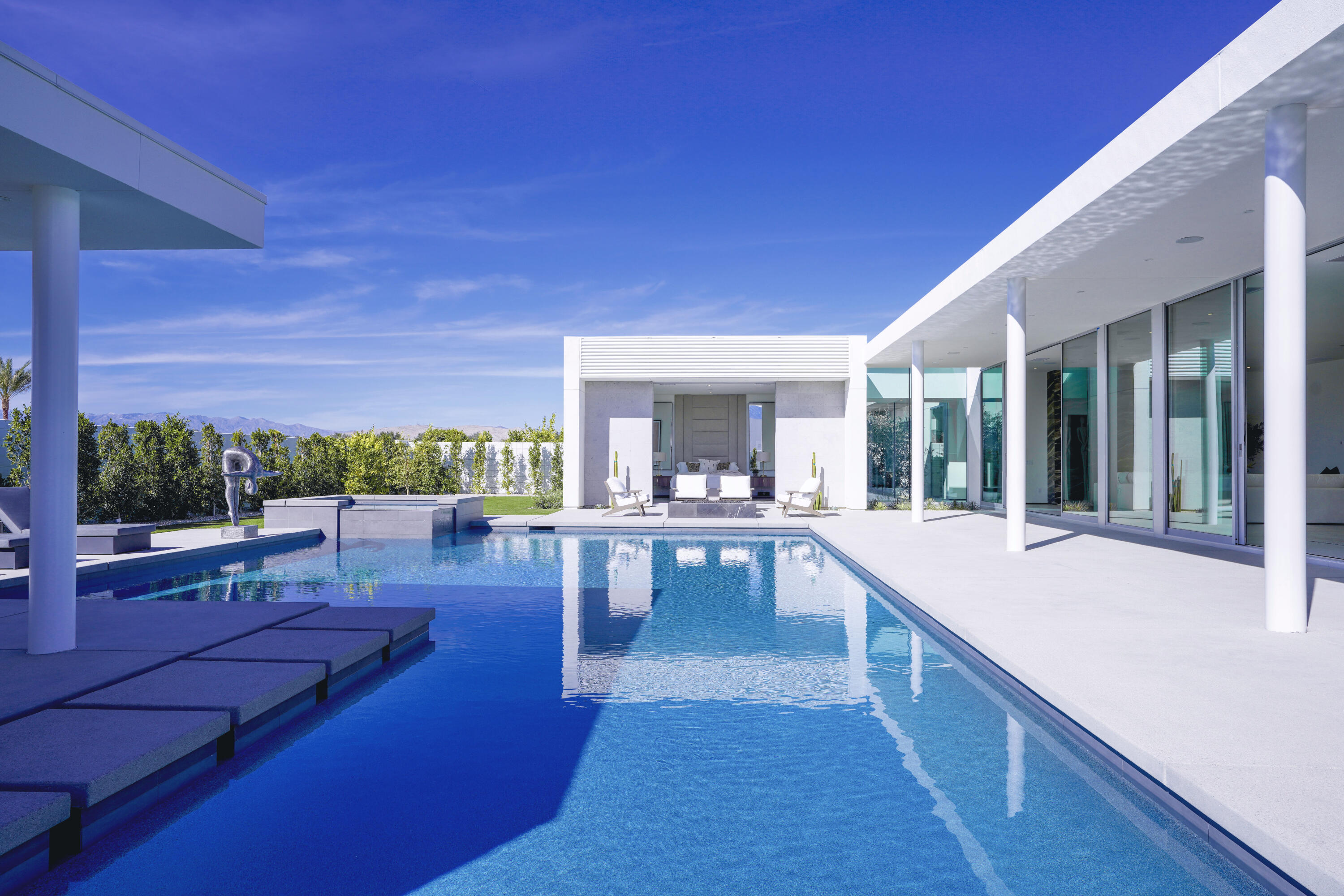 15 Via Linea Rancho Mirage Ca Rancho Mirage, CA 92270 - Photo 2 of 13 12Pool