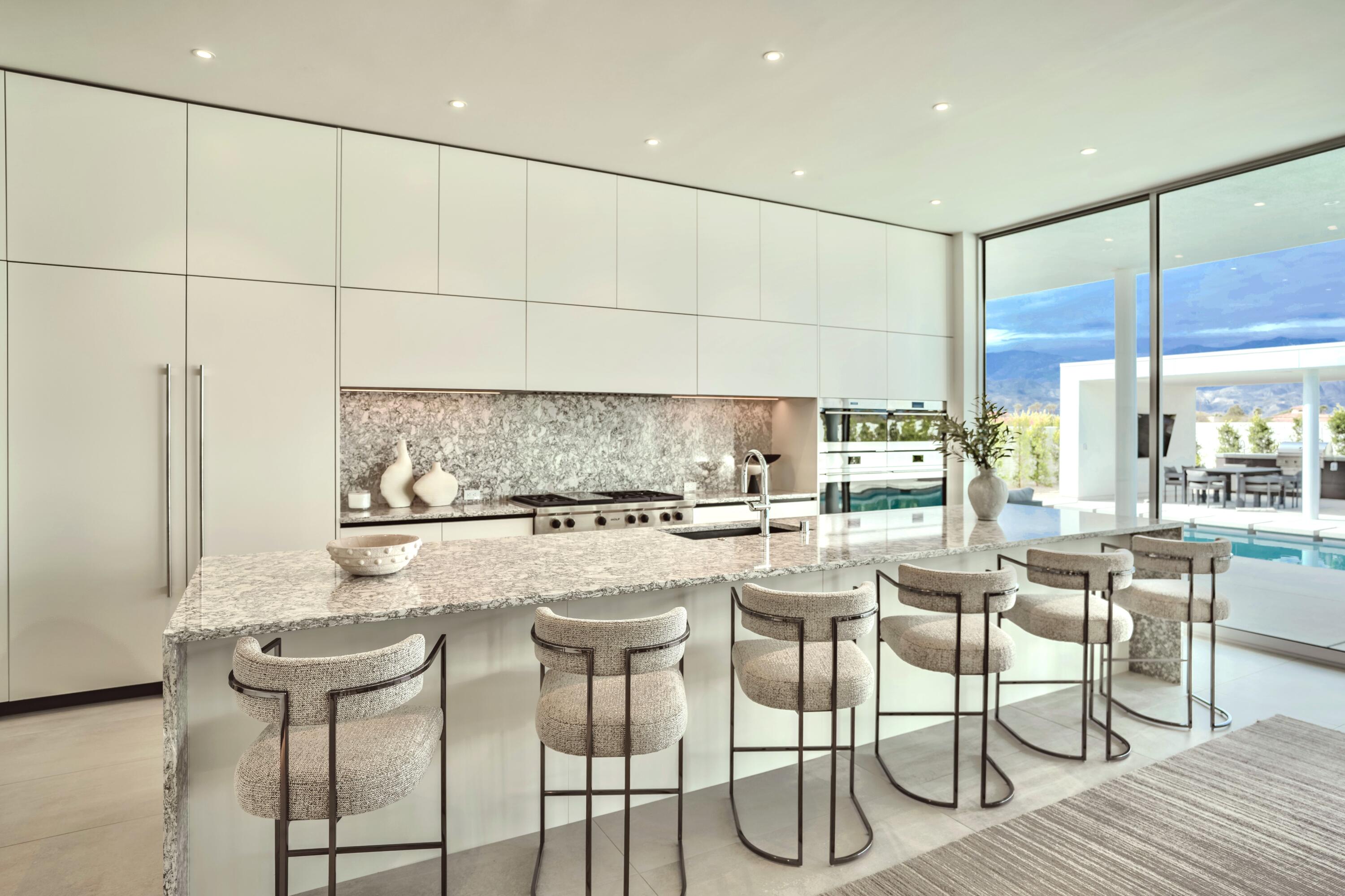 15 Via Linea Rancho Mirage Ca Rancho Mirage, CA 92270 - Photo 6 of 13 Kitchen