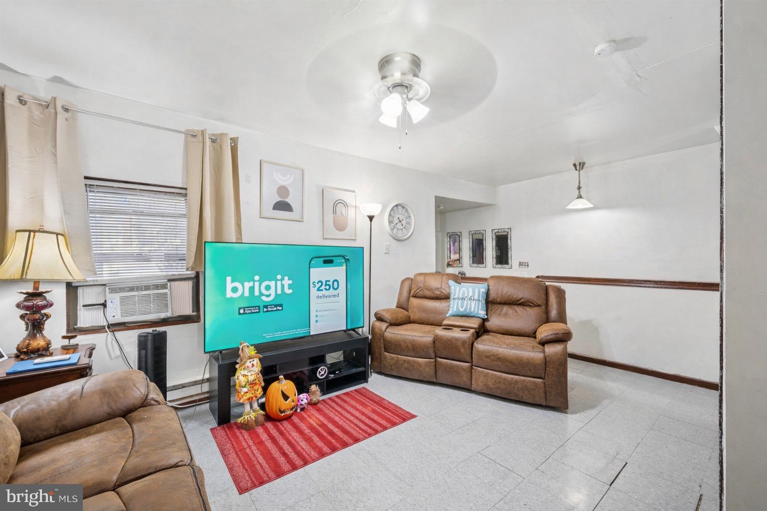 2241 North 8th Street Philadelphia, PA 19133 - Photo 1 of 24