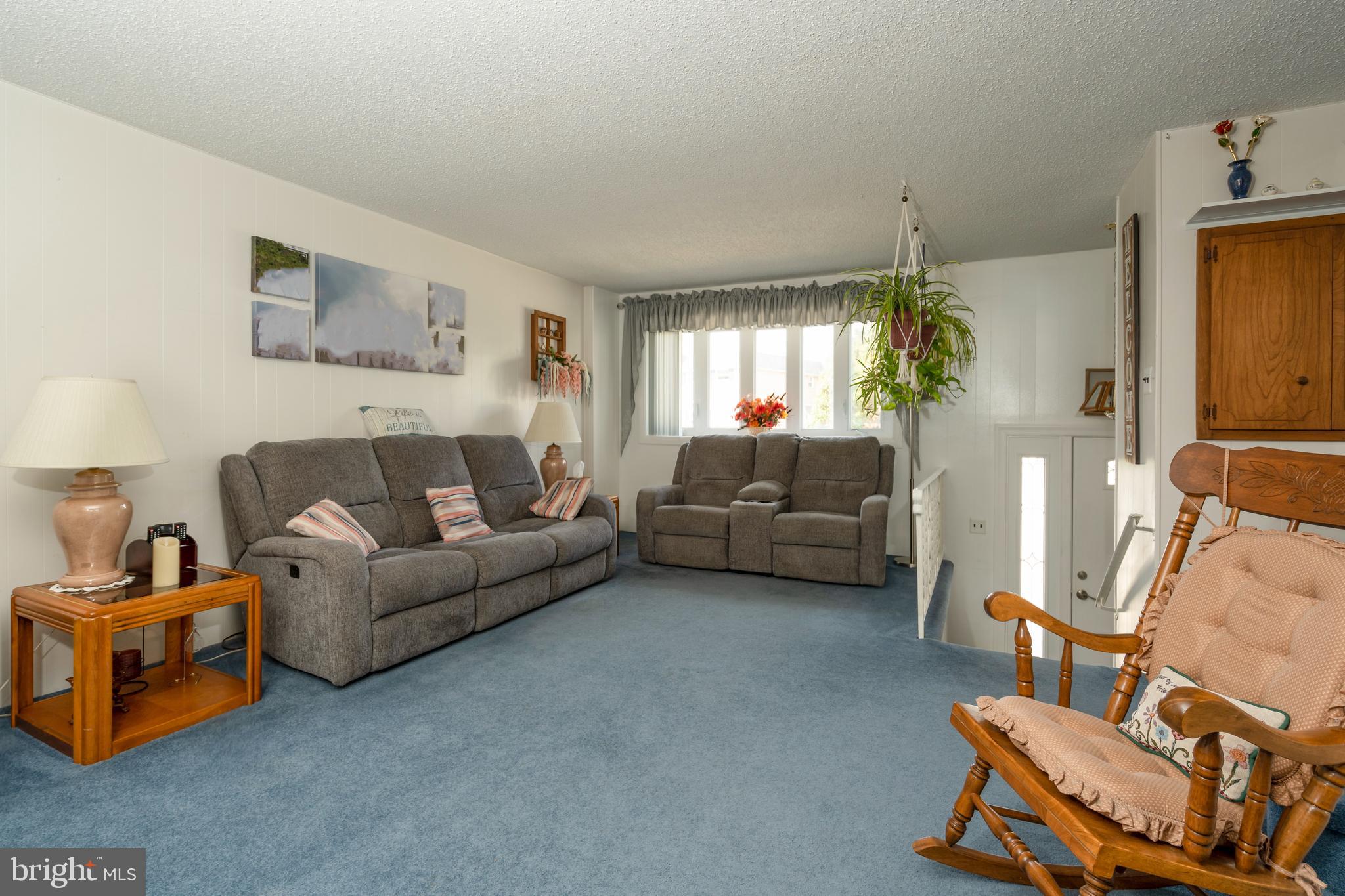 11927 Millbrook Road Philadelphia, PA 19154 - Photo 13 of 43