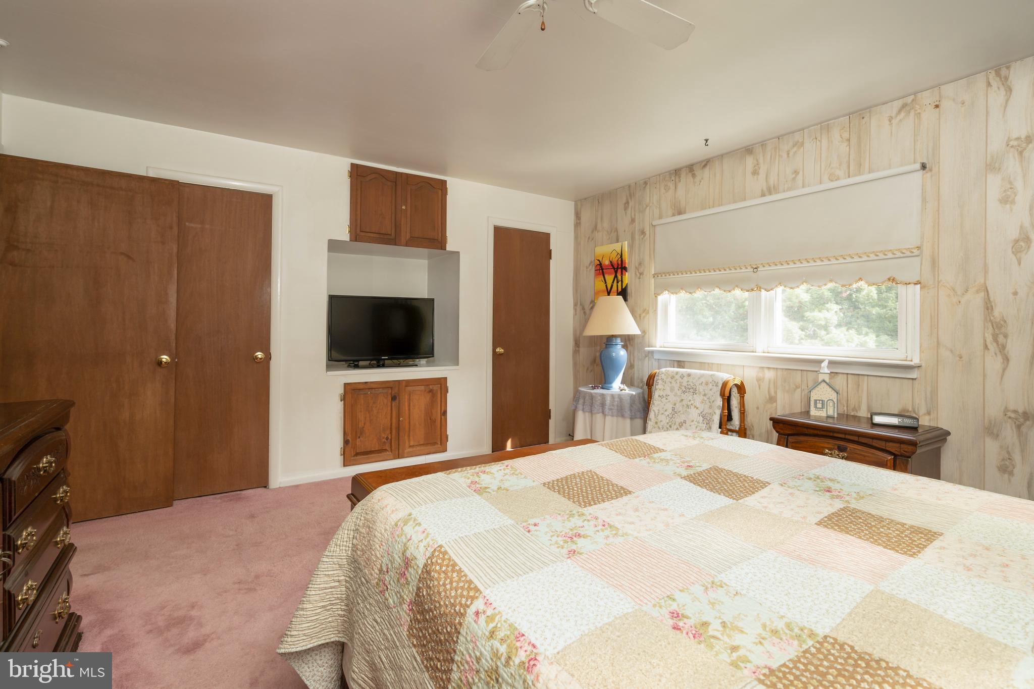 11927 Millbrook Road Philadelphia, PA 19154 - Photo 19 of 43